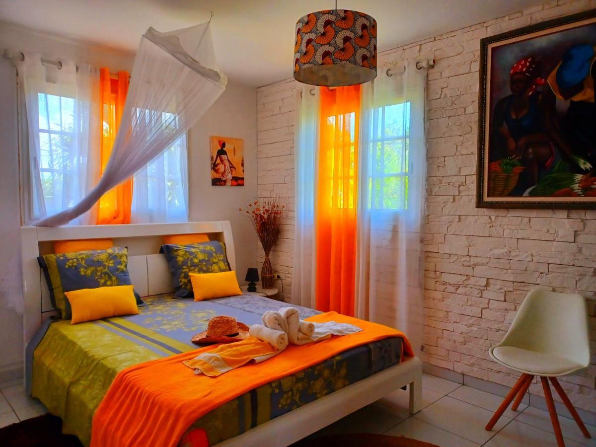 Villa Vanilla Десе Екстериор снимка
